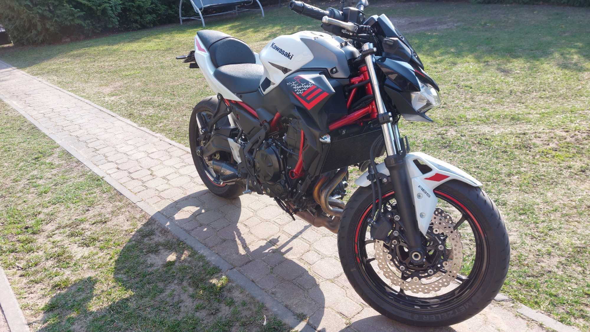 Kawasaki Z650  na kat. A2 stan bdb. 2022r