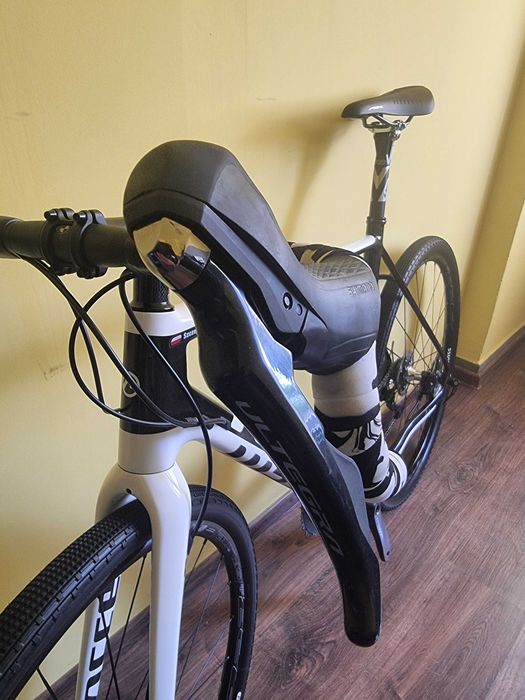 Rower karbonowy gravelowy