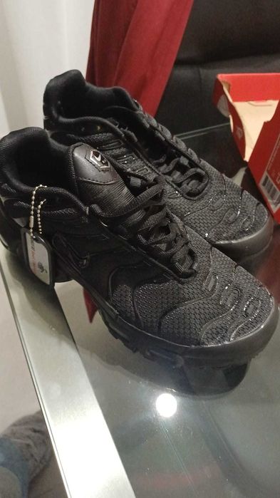 Sapatilhas Nike novas