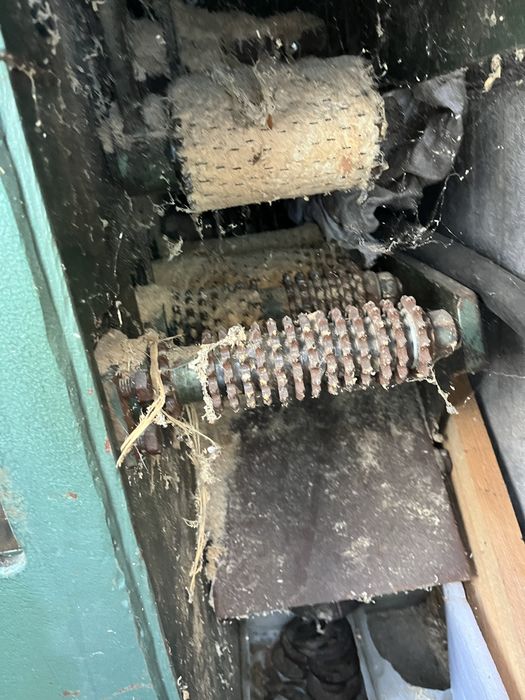 Wielopila dwuwalowa do ciecia drewna