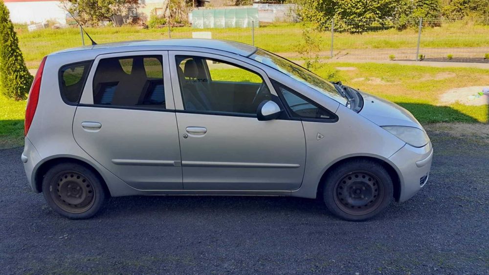 Mitsubishi Colt 1.1 benzyna