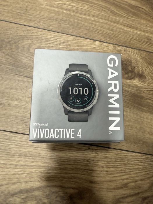 Продам часы Garmin vivoactive 4