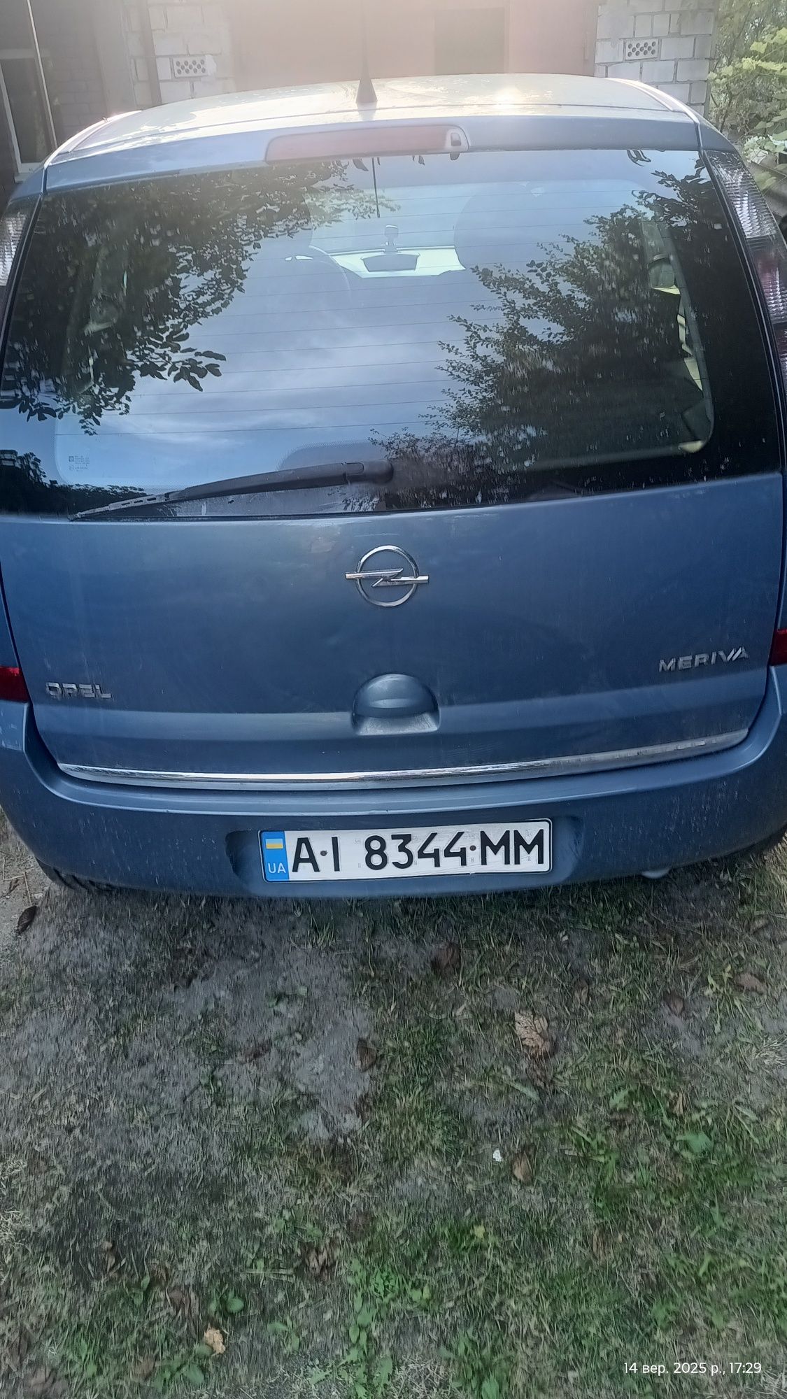 Продам автомобіль Опель Меріва А