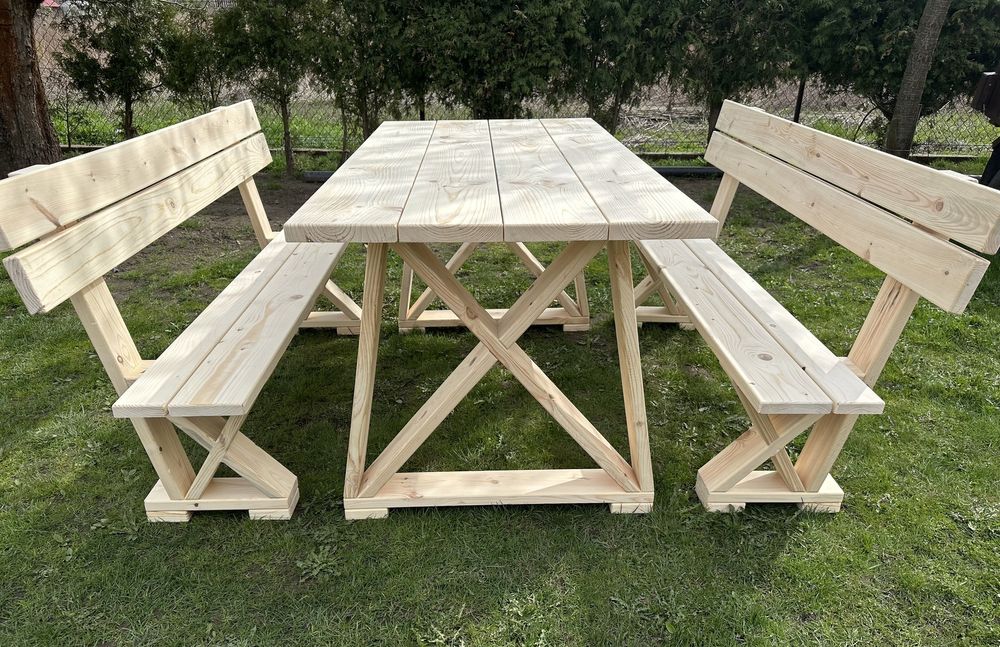 Meble ogrodowe drewniane komplet zestaw stół i ławki