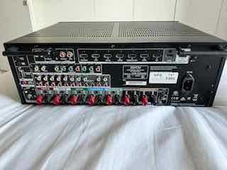 Amplificador Denon AVR-X3300W