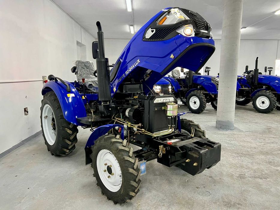 Мінітрактор ФОРТЕ RD 244 Lux ОРІОН БУЛАТ ХТ Рівна Підлога Бокова КПП