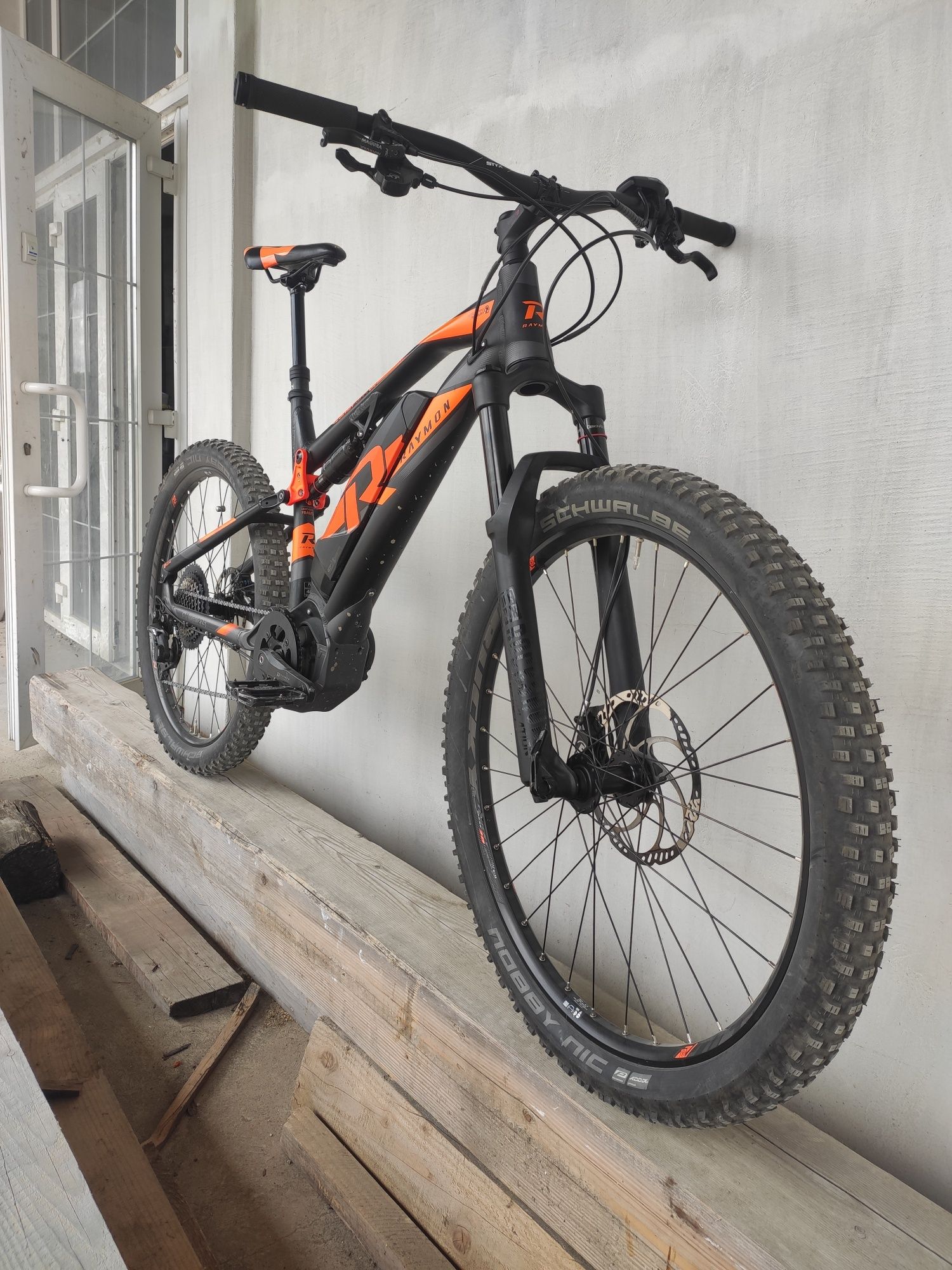 Двухподвес Raymon E-Seven TrailRay 8.0 (2019) 48см, Yamaha, Deore XT