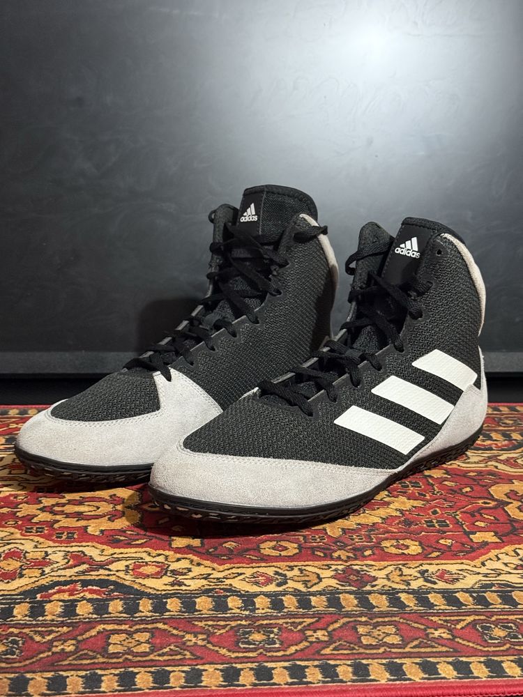 Buty bokserskie Adidas Mat Wizard 5