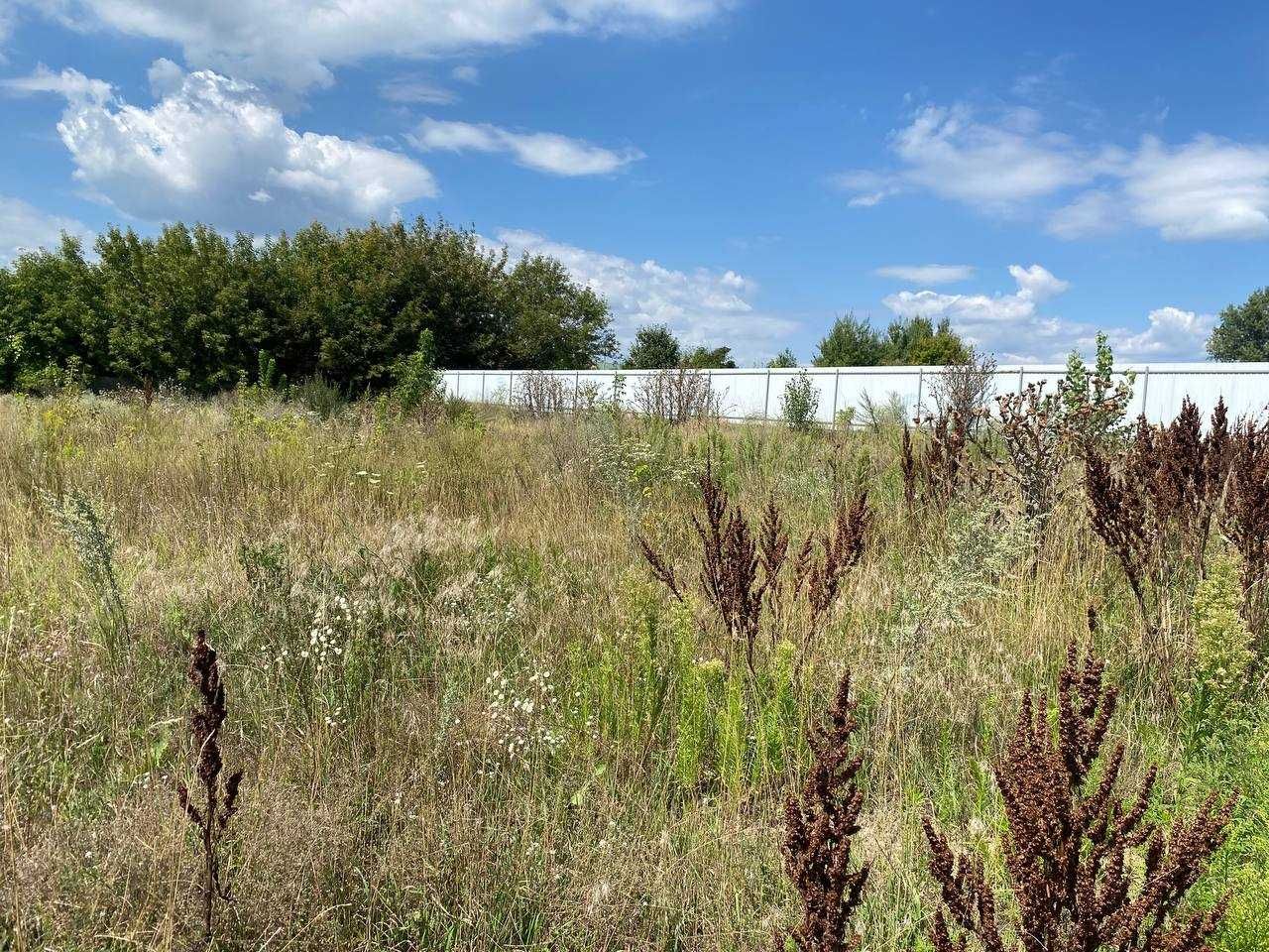 Продаж ділянки 15 соток під забудову в Іванковичах