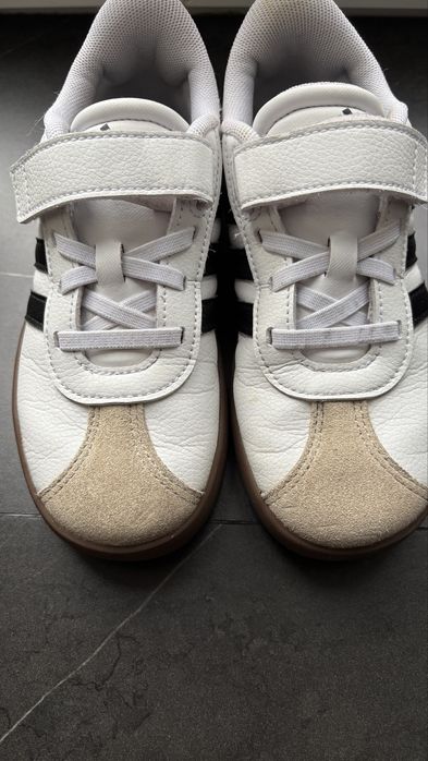 Snakersy Adidas rozmiar 32