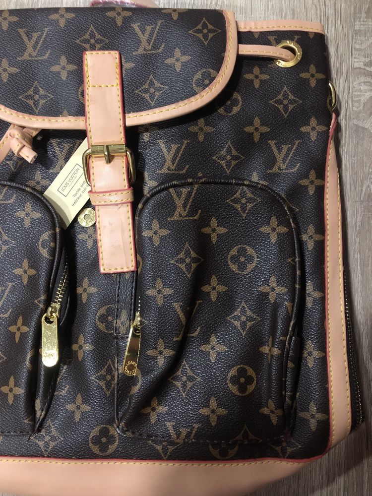 Mochila louis vuitton monograma