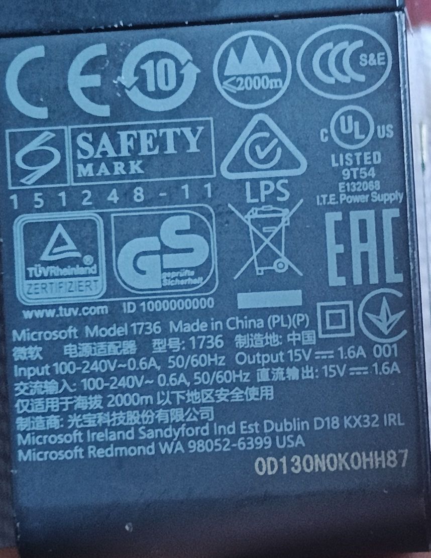 Zasilacz Microsoft Surface 1736