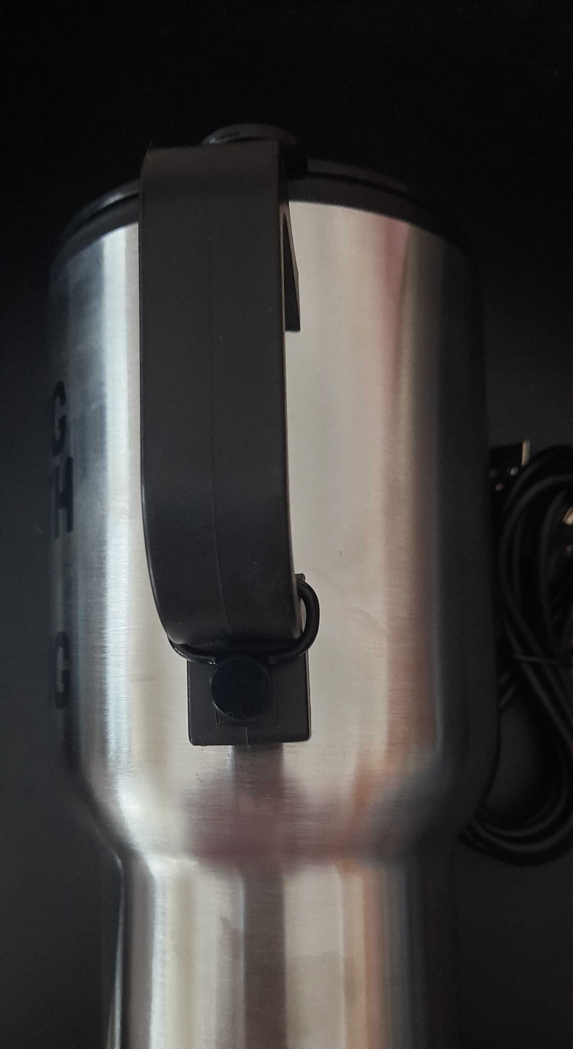 Caneca com cabo usb