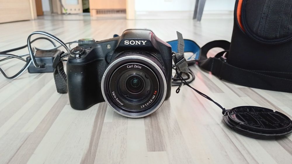 Sony Cybershot DSC HX100V