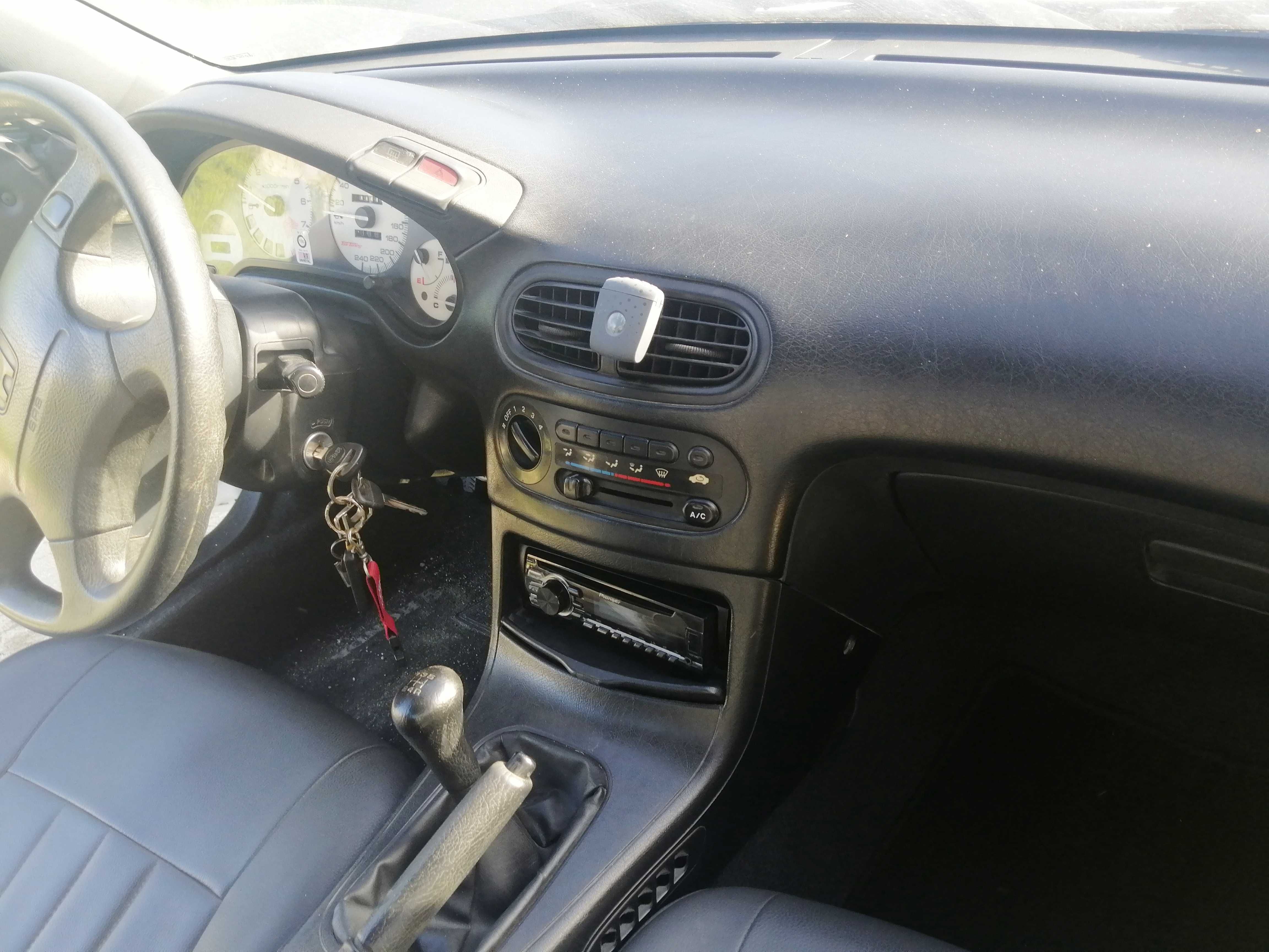 Honda CRX Del Sol - ESI com Swap VTI