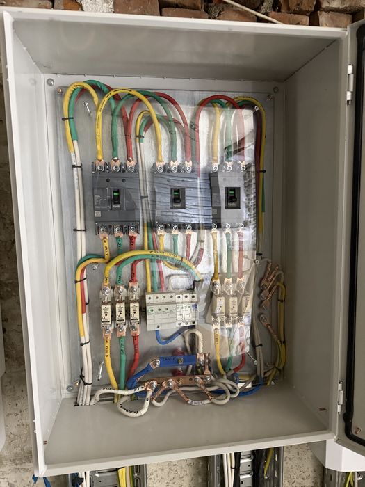 Встановлюємо інвертори та генератори , сес