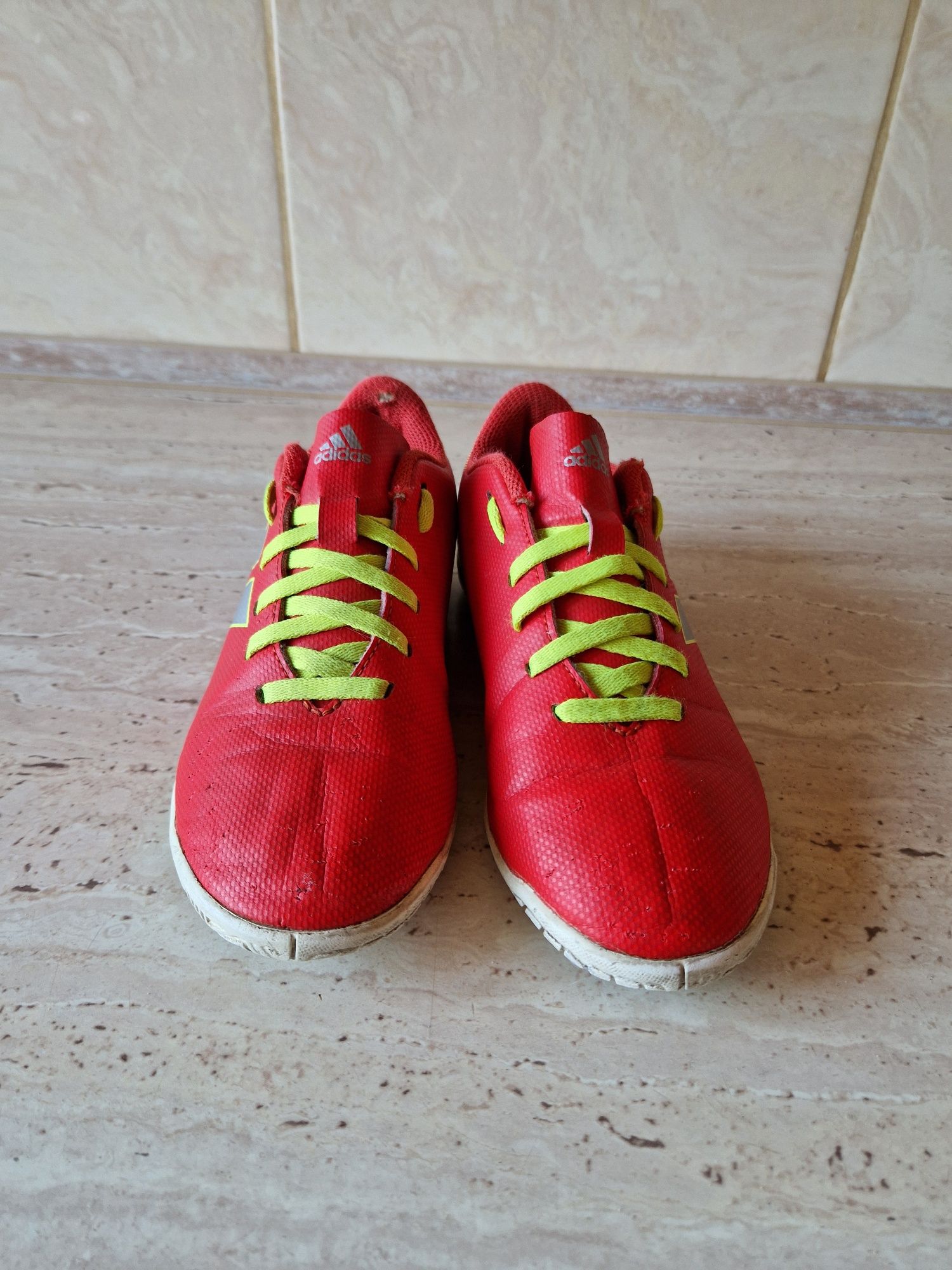 Halówki Adidas Nemeziz Messi  r 35.5