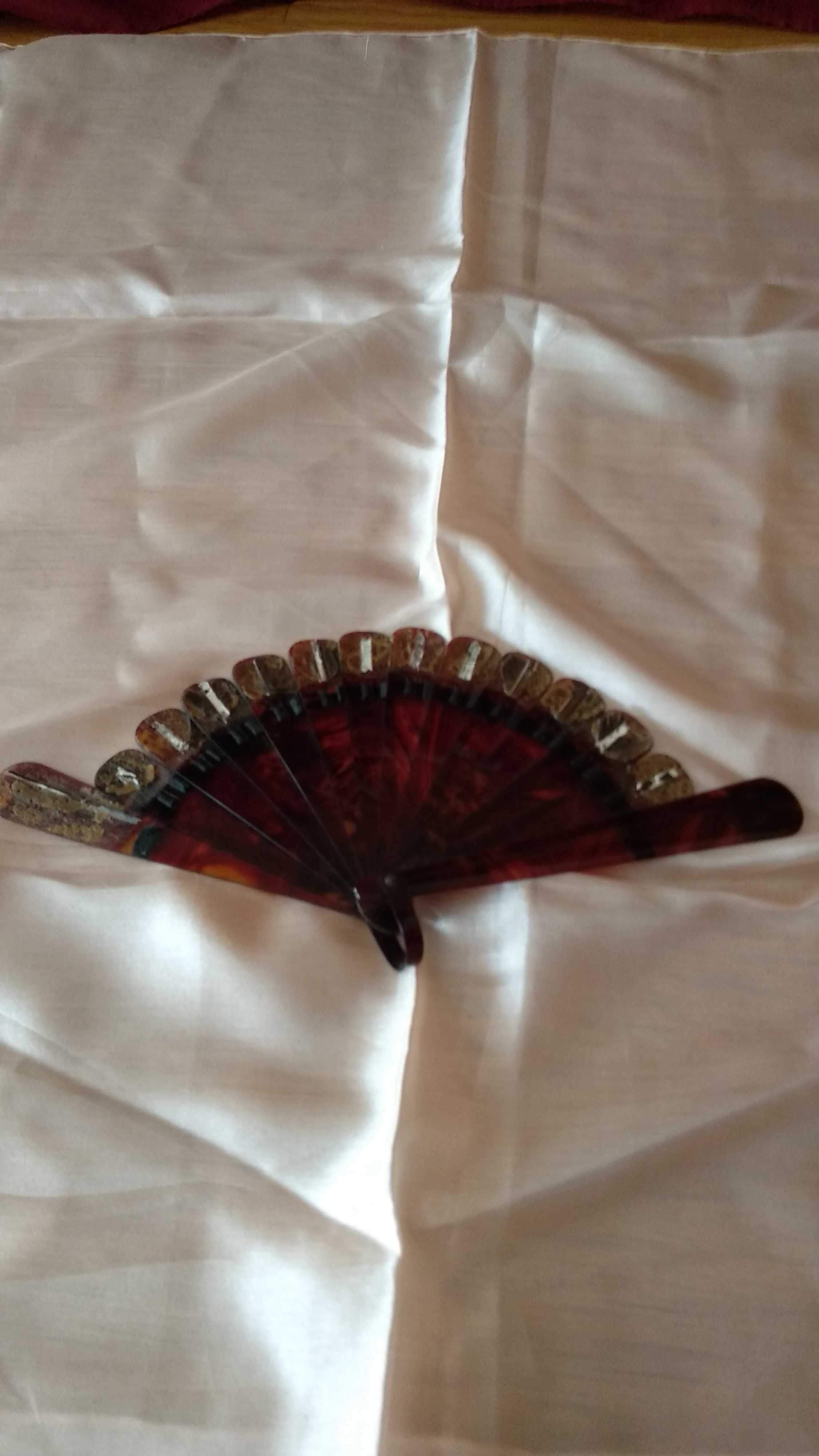 Leque de tartaruga antigo