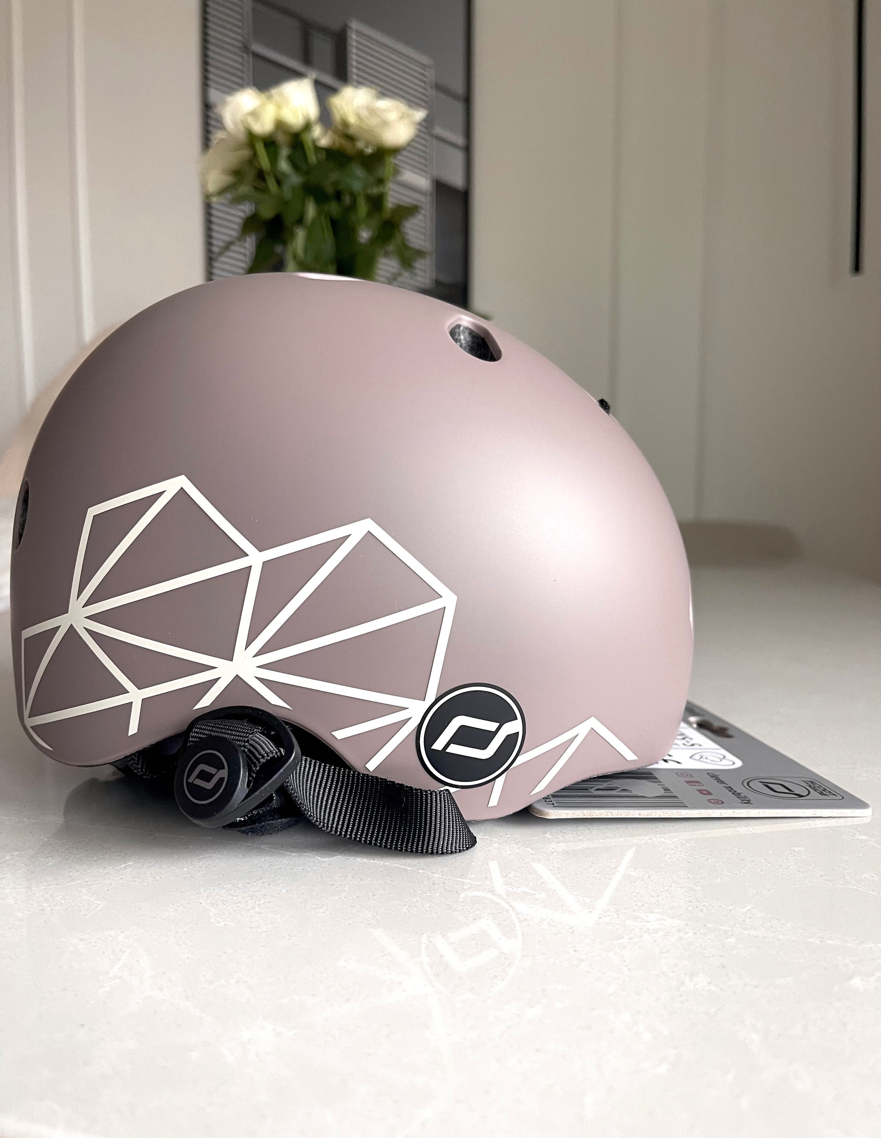 Nowy kask scoot and ride
