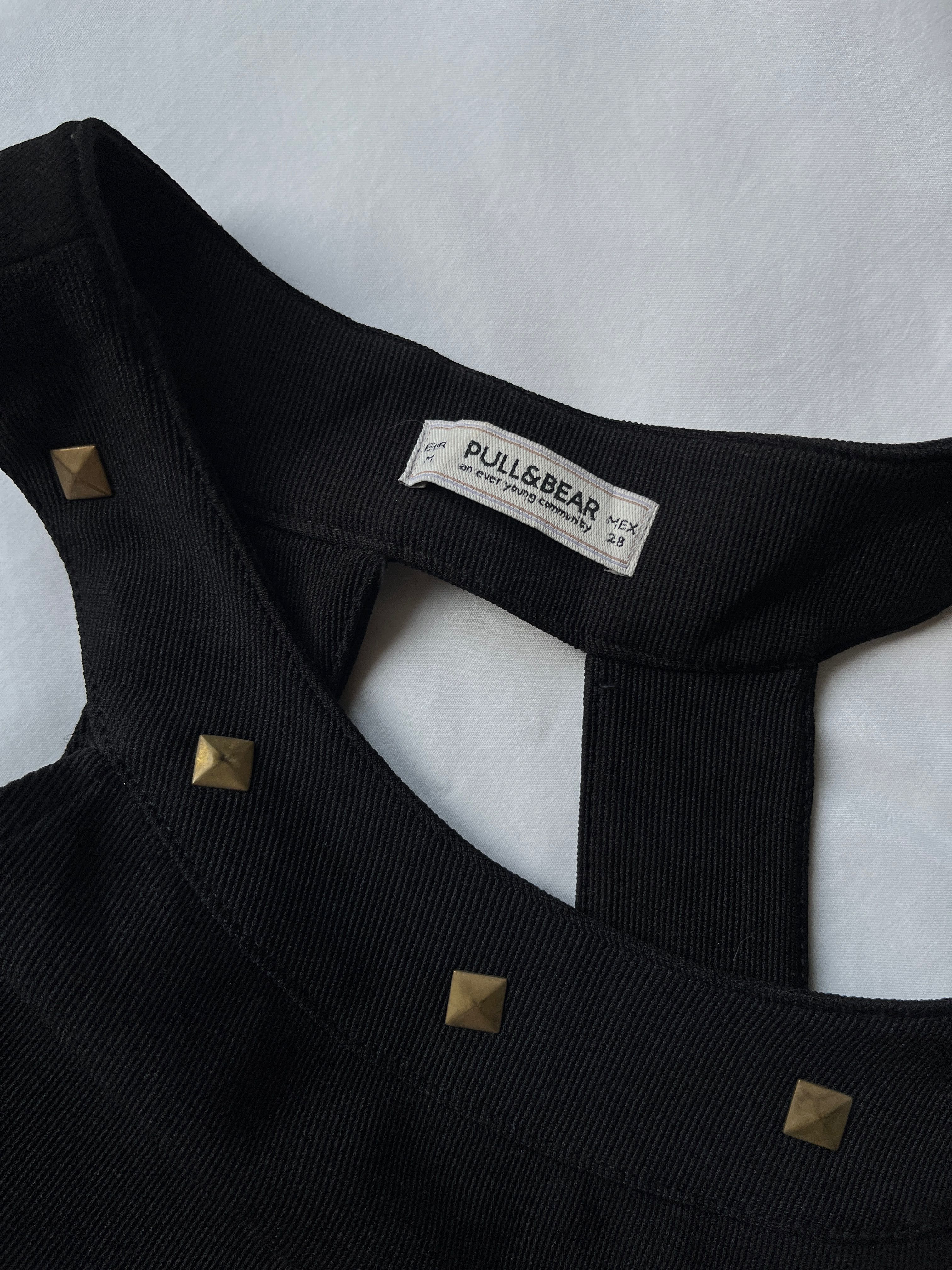 Vestido Preto Pull&Bear com Tachas