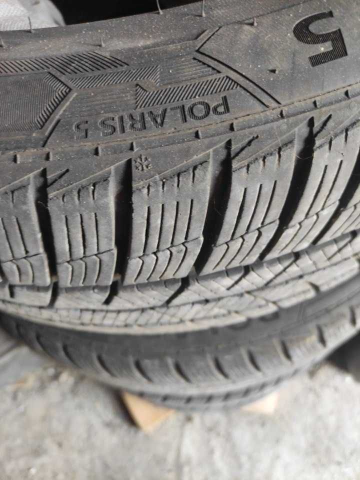 Opony zimowe Barum Polaris 5 215/50/R17   V XL DOT 2520