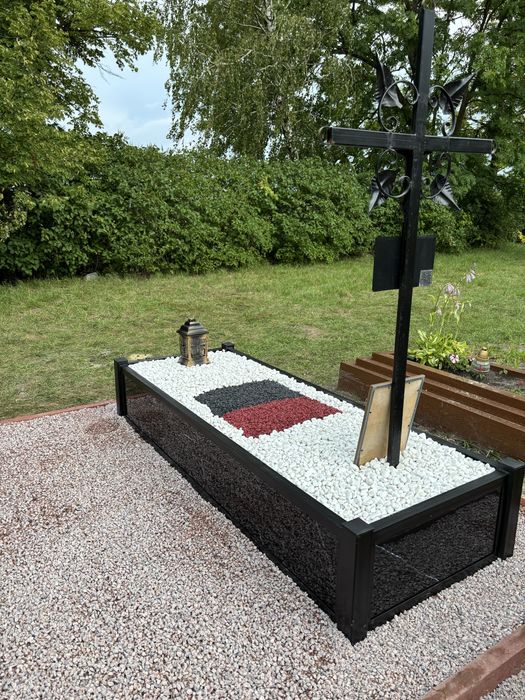 Надмогильник/гробівець/надгробок/ бордюр/поребрики/лавка/благоустрій