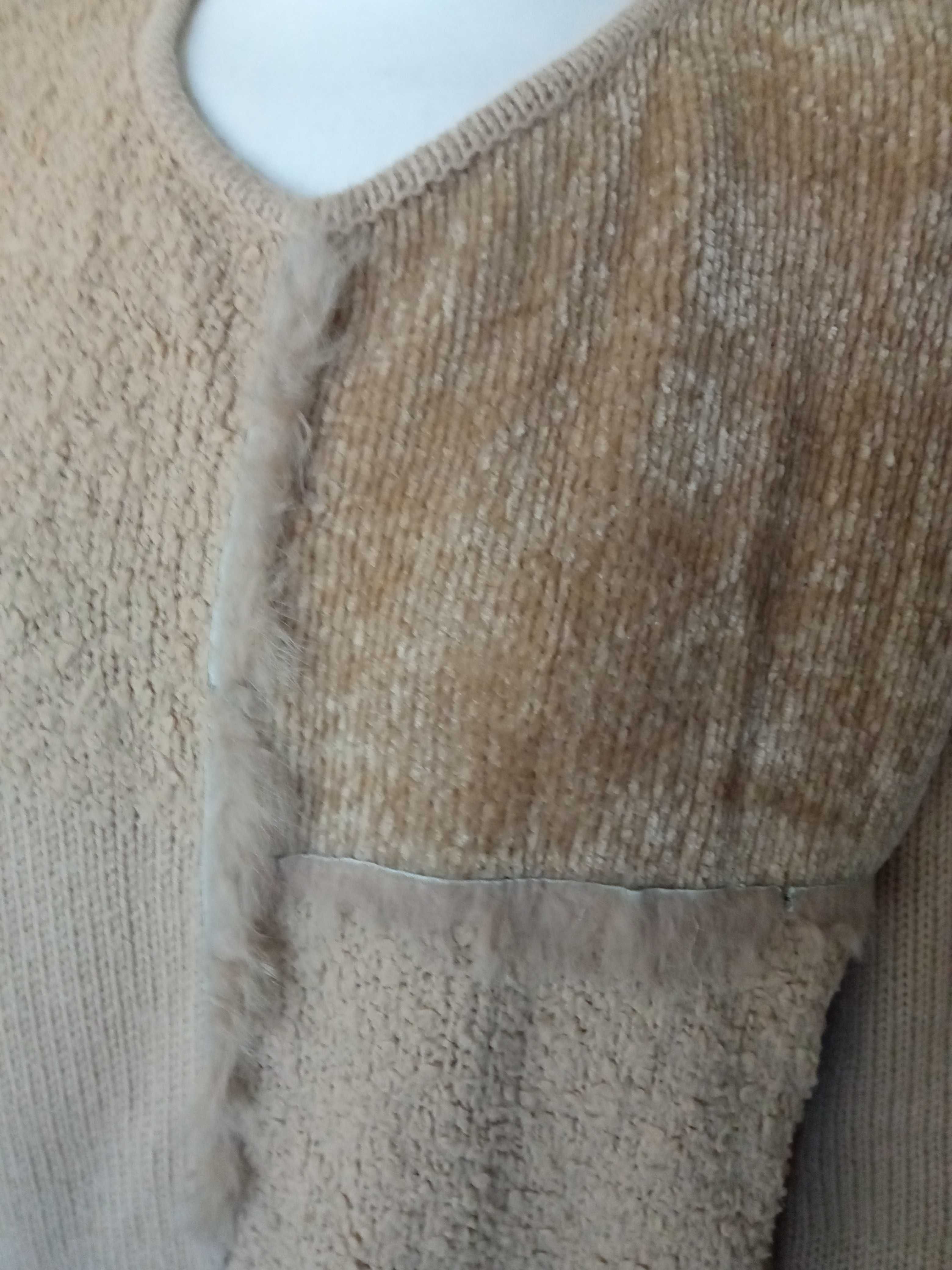 Beżowy damski sweter poliacryl + wełna r 42