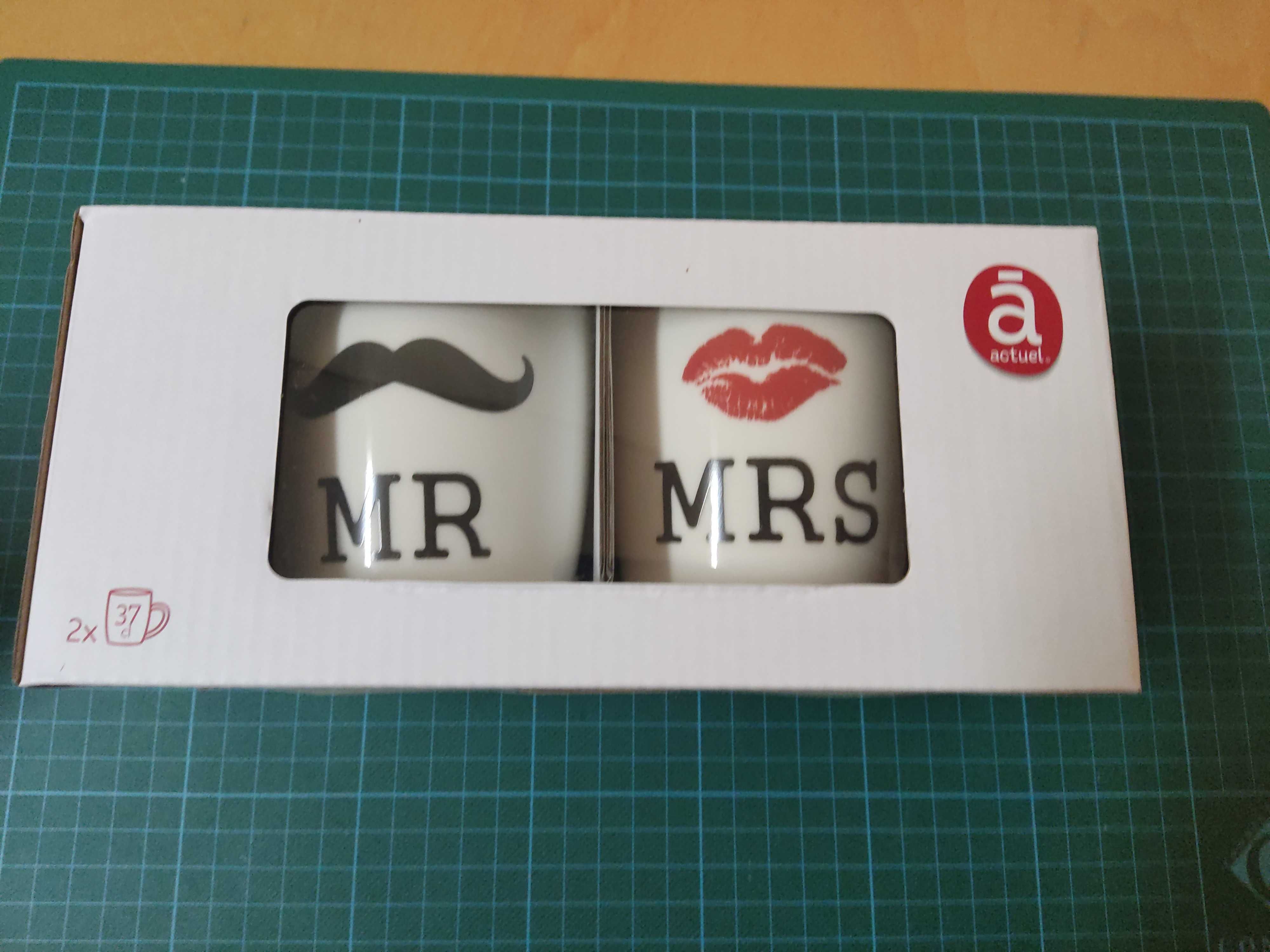 Conjunto de Canecas "Mr & Mrs" – Novas, na embalagem original