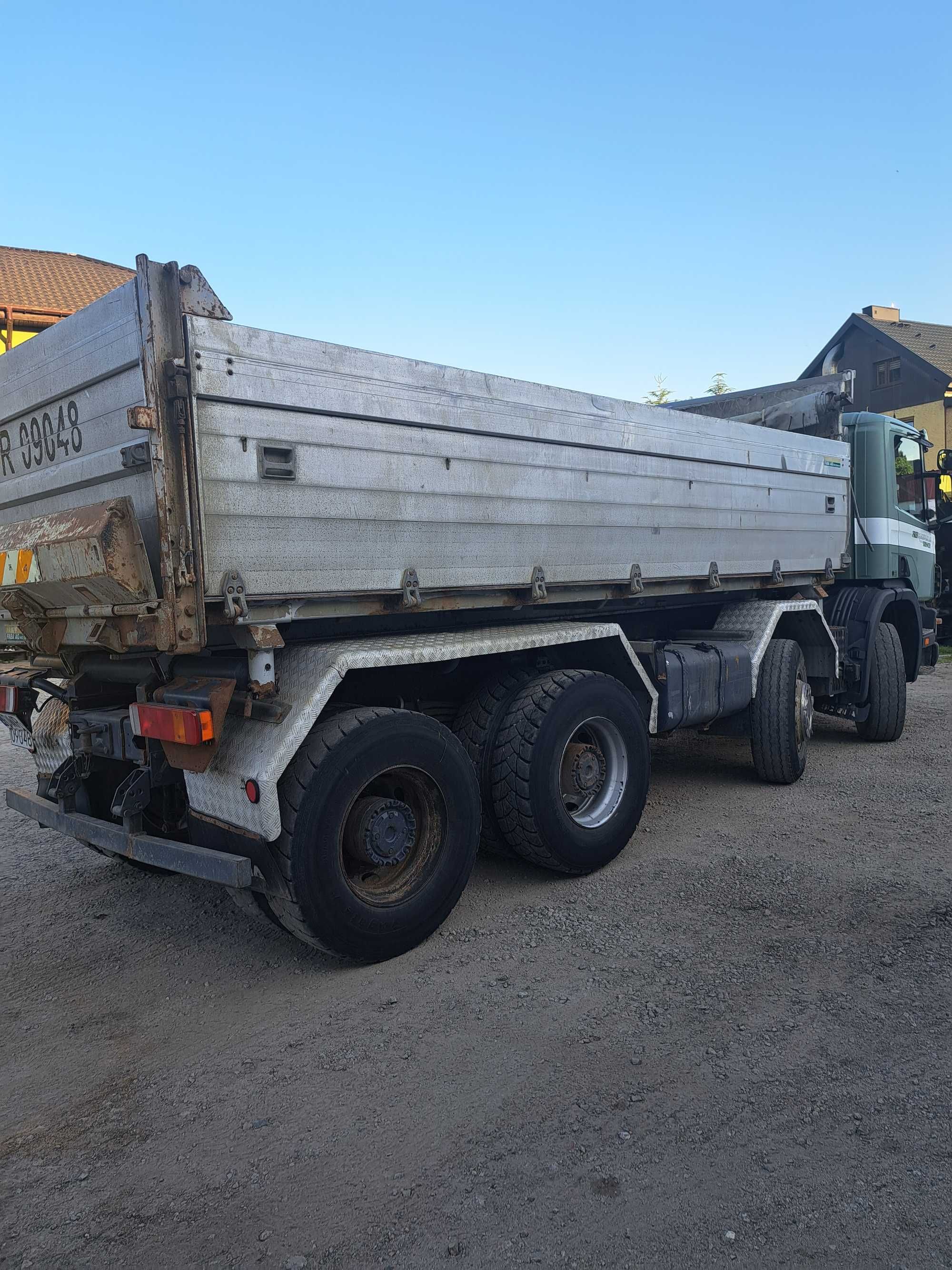 SCANIA 420 8X4  2001 rok