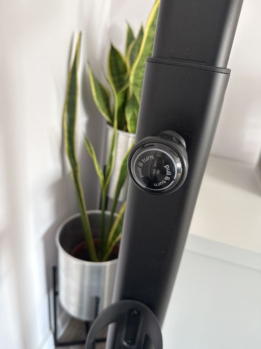 Rower stacjonarny Domyos EB 520 B samozasilający