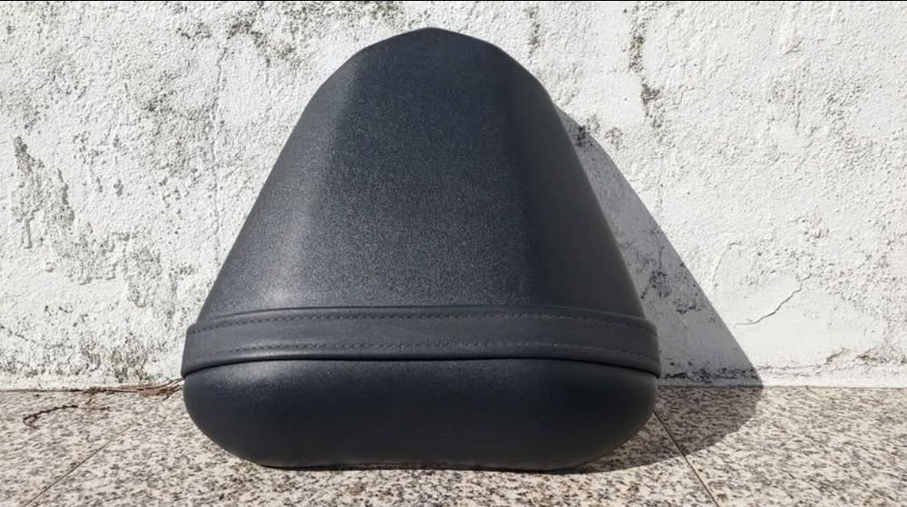 Vendo banco pendura original Yamaha R6