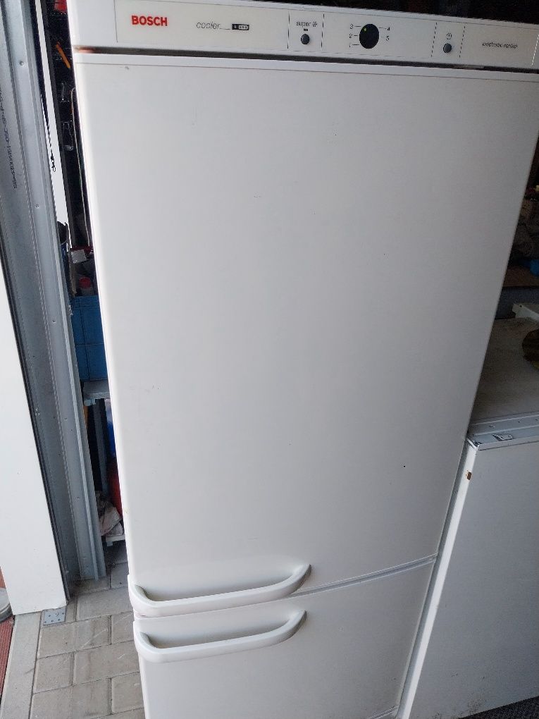 Lodówka wys. 150cm
