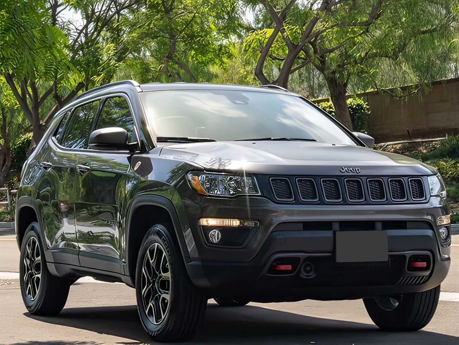 Jeep Compass      2021