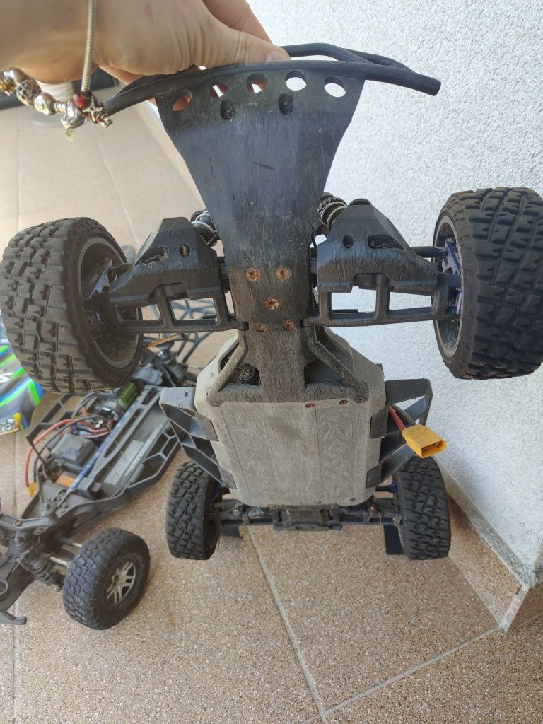 model rc traxxas slash 4x4 lcg 1:10 ezrun max10 sct 3200kv savox