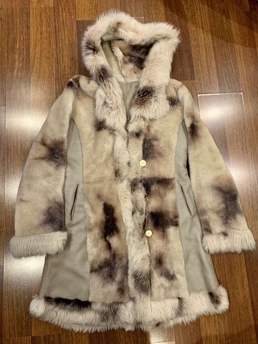 Продам дубленку женскую новую, р.40, Италия