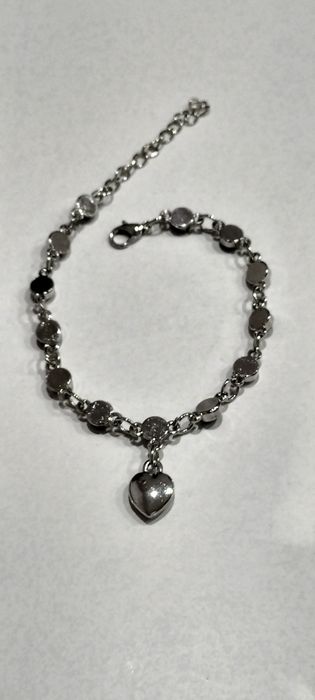 Bransoletka magnetyczna z serduszkiem