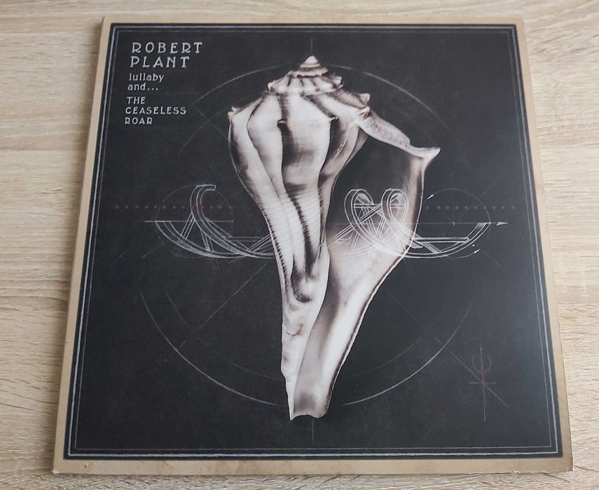 Robert Plant - "Lullaby and... The Ceaseless Roar" (2014) - 2xLP
