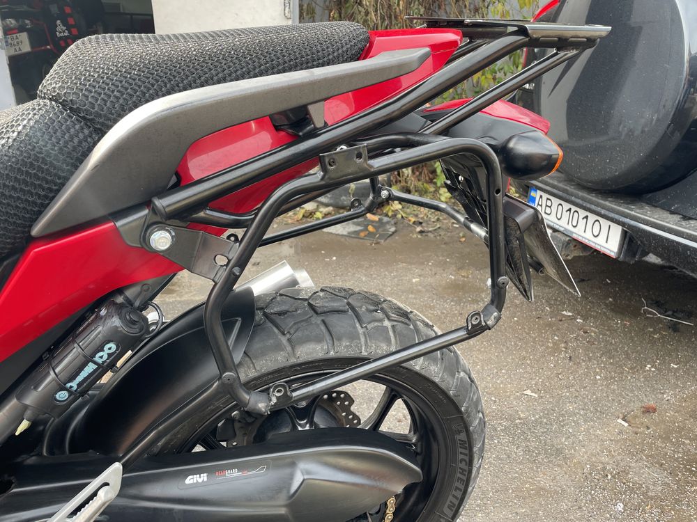 Honda nc700x 2012