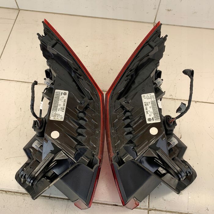 Lampa Tył Tylna Prawa Lewa Led Kpl 4 Sztuki Vw Golf 8 Viii 5H 2024R