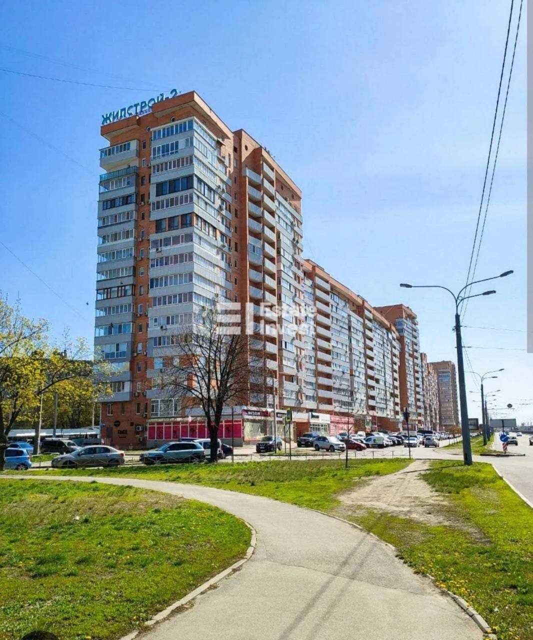 Продам 3 кімн. квартиру на пр. Гагаріна, 41/2.