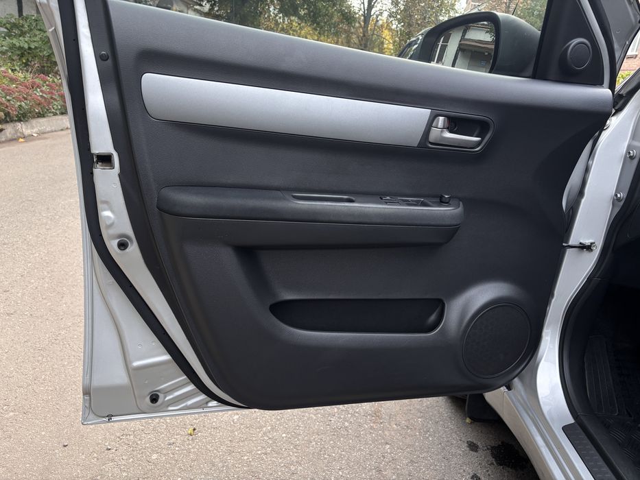Продам suzuki swift 2008