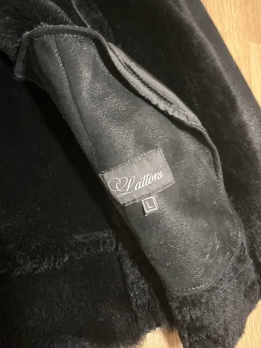 Торг!! Продам Жіночу натуральну дублянку з овчини L