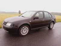 VW. Bora 1.9 TDI Climatronic. Nowe tarcze
