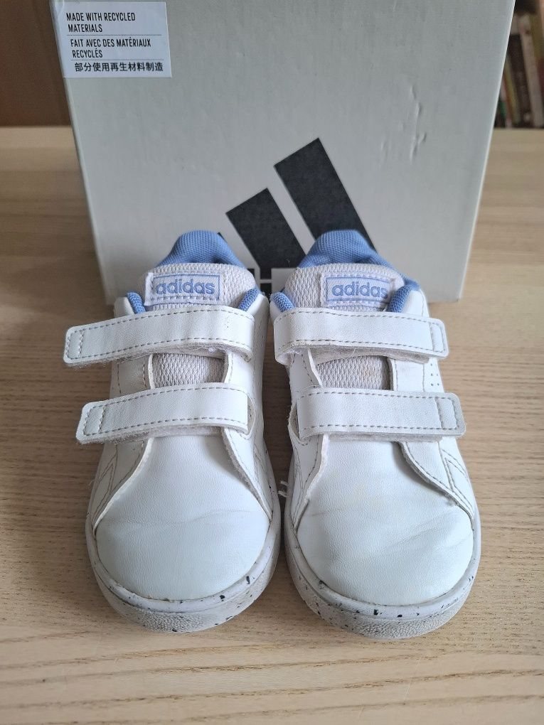 Buty marki adidas dziecięce rozmiar 23,5