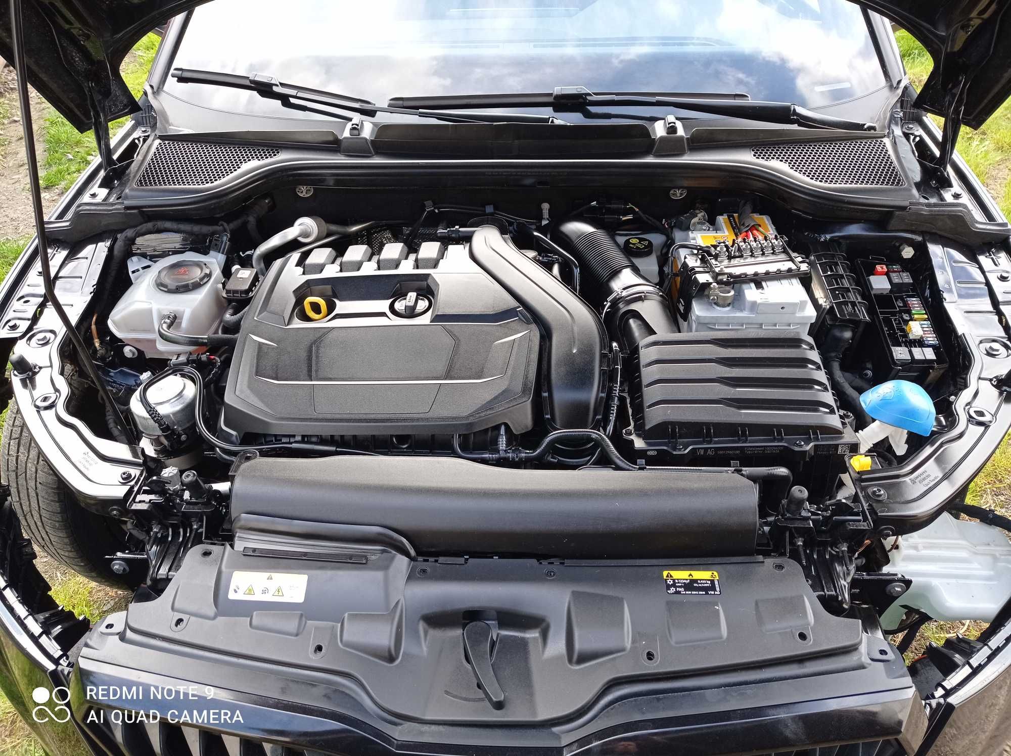 Skoda scala Monte Carlo 1.5 tfsi panorama hak radar bogata wersja