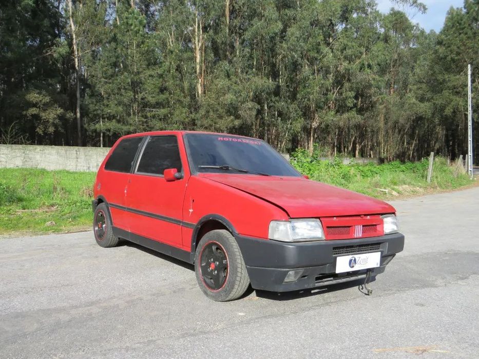 Fiat Uno 1.4 Turbo I.E. -Peças Usadas (8952)