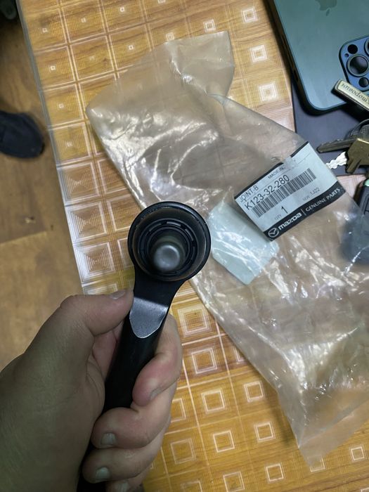 Накінечник кермової тяги mazda (наконечник рулевой тяги мазда)