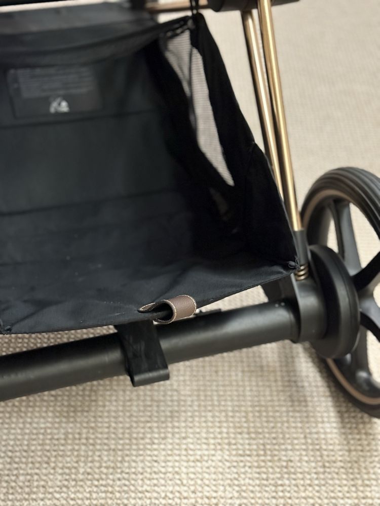 Cybex E-Priam com assento (Ler Descricao)