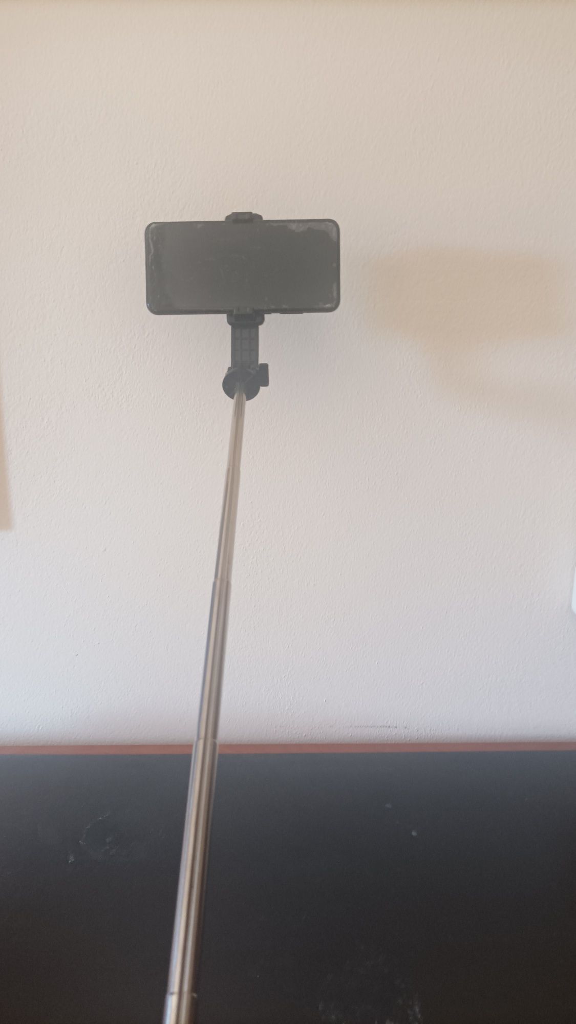 Selfie Stick + Tripod Atumtek