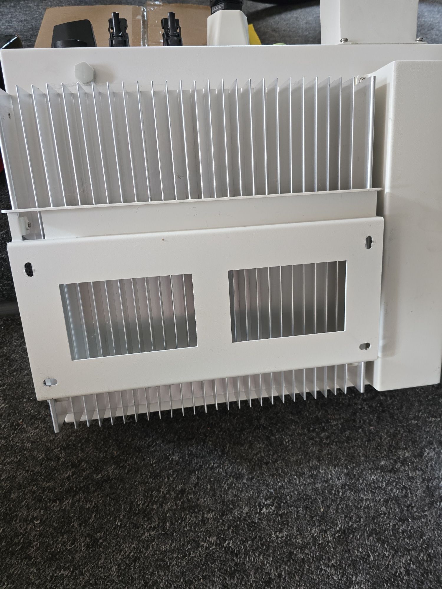 Inwerter falownik Renac R3-4K-DT Wifi
